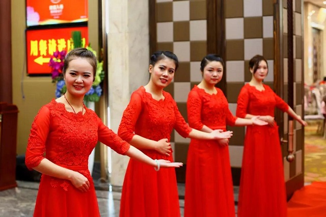 綠聯(lián)2018年會(huì)盛典禮儀小姐